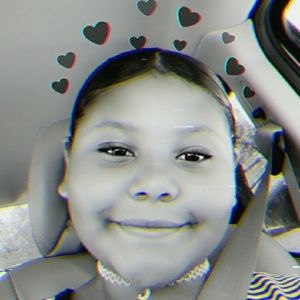 Meet your Posher, Maya